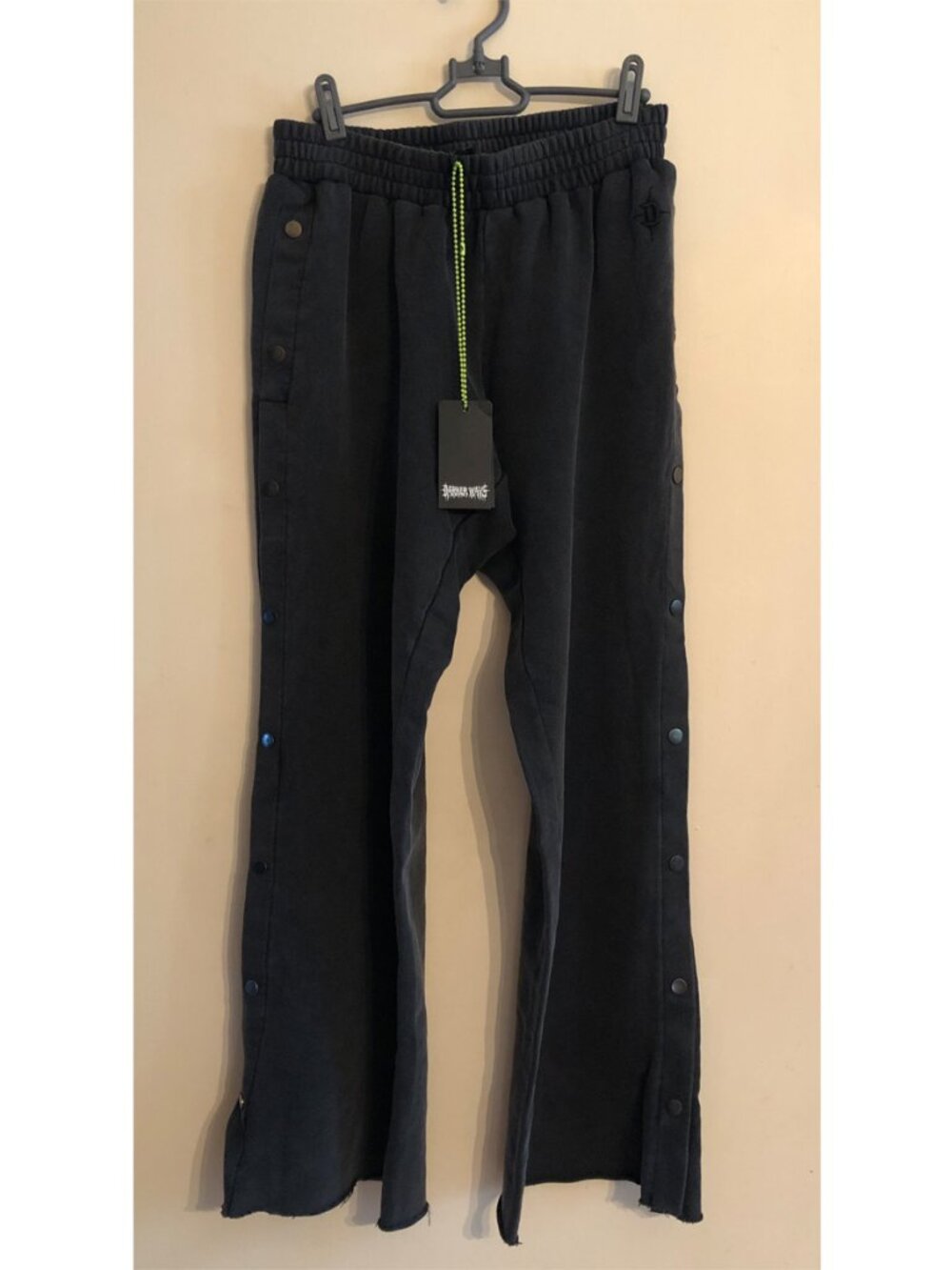 Darker Wavs Ego Washed Boyfriend Relaxed Sweatpants - Black  Sz Small NEW